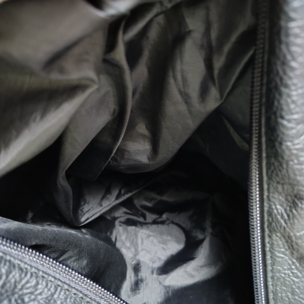 Leather Backpack - Picture 4 of 4